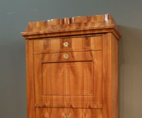 Biedermeier Blender, Kirschholz handpoliert um 1850