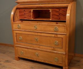 Eleganter Biedermeier Sekretär, Esche handpoliert um 1840