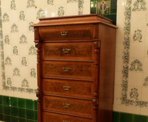  Gründerzeit Kommode mit Sekretärfach, Nussbaum um 1890