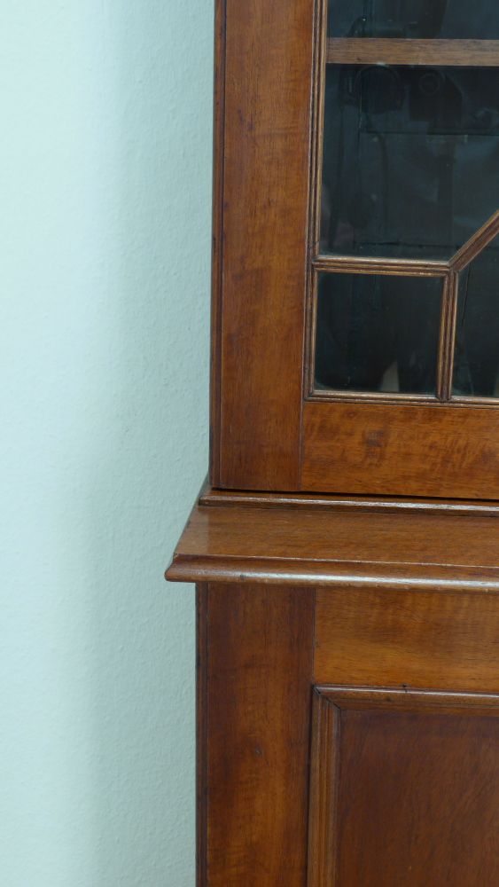 Englischer Bücherschrank, Mahagoni um 1880 Englischer Bücherschrank, Mahagoni um 1880