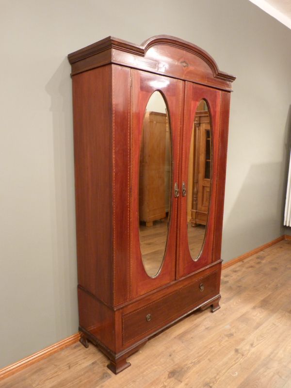 Antike Schränke, englischer Jugendstil Kleiderschrank,Mahagoni um 1910 Antike Schränke, englischer Jugendstil Kleiderschrank,Mahagoni um 1910