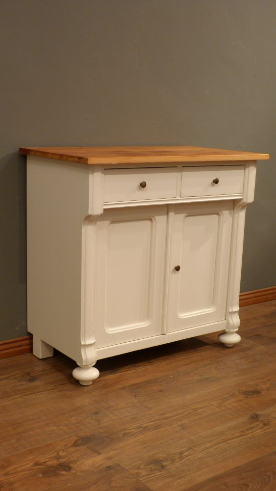 Jugendstil Halbschrank, Fichte weiß lasiert um 1910 Jugendstil Halbschrank, Fichte weiß lasiert um 1910