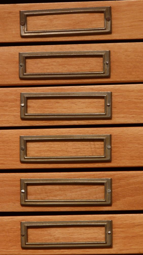 Seltener Archivschrank der Firma Klingspor, Buche um 1920