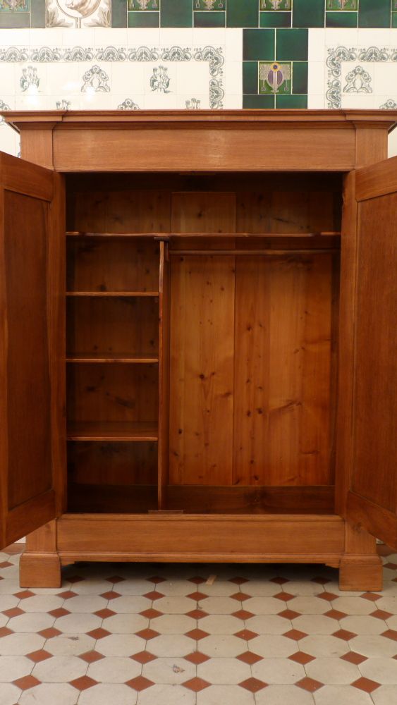 Biedermeier Kleiderschrank, massiv Eiche um 1830
