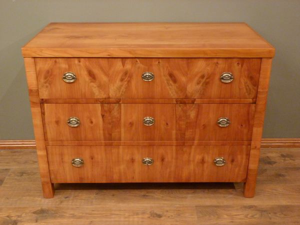 Antike Kommoden, Biedermeier Kommode, Kirschholz um 1840