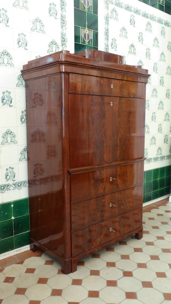 Biedermeier Sekretär, Mahagoni handpoliert um 1840