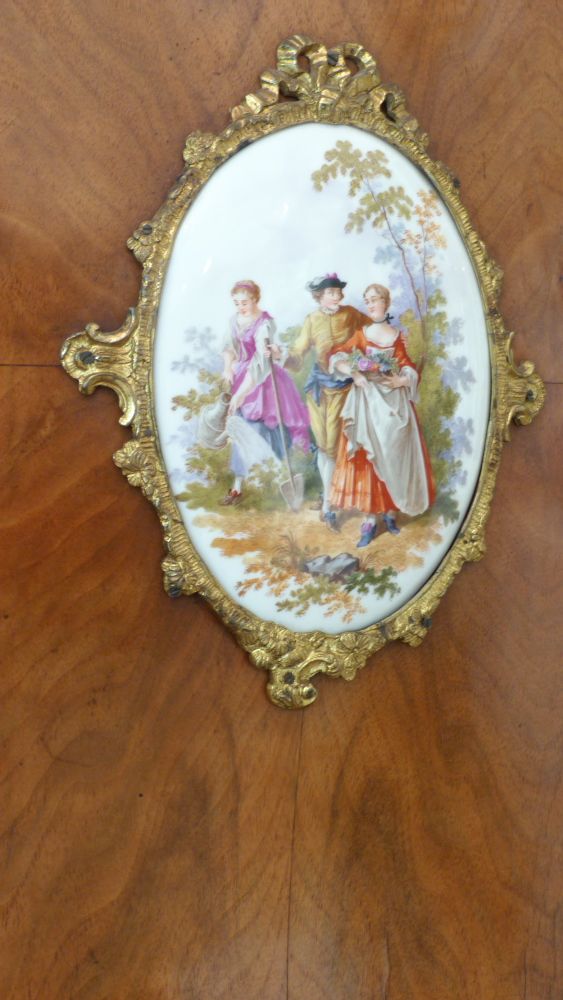 Seltener Aufsatzschrank, Dresdener Barock um 1890