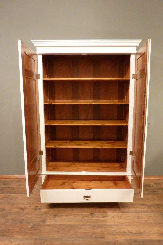 Antike Schränke, floraler Jugendstilschrank, Eiche weiss lasiert um 1910