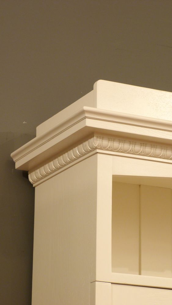 Jugendstil Bücherschrank, Eiche weiß lasiert um 1910