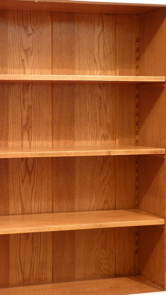 Jugendstil Bücherschrank, Eiche weiß lasiert um 1910