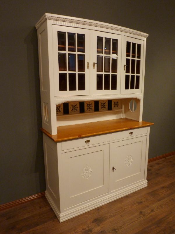 Antike Schränke, Jugendstil Küchenschrank, Fichte weiss lasiert um 1910