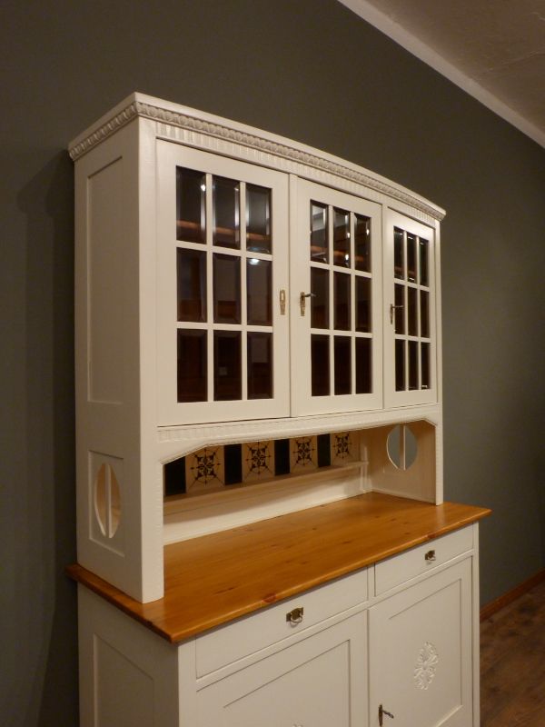 Antike Schränke, Jugendstil Küchenschrank, Fichte weiss lasiert um 1910