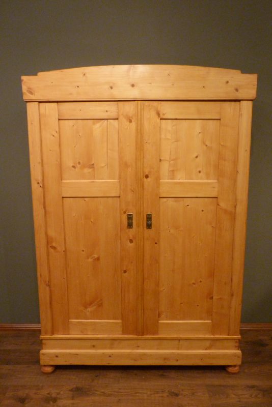 Antike Schränke, Jugendstil Kleiderschrank, Fichte um 1910