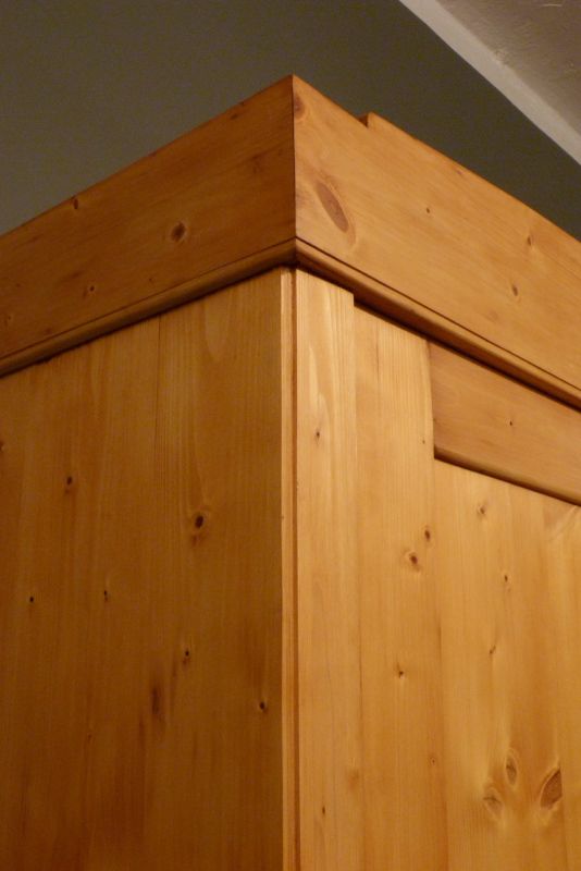 Antike Schränke, Jugendstil Kleiderschrank, Fichte um 1910