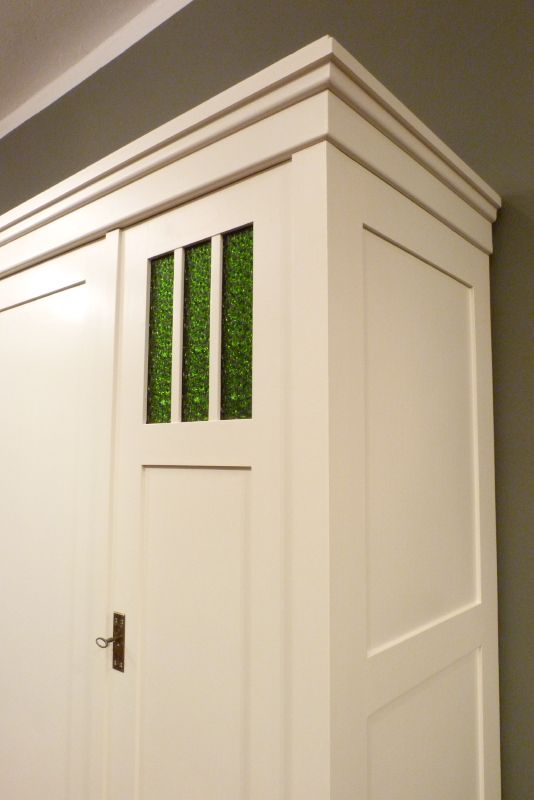 Antike Schränke, Jugendstil Kleiderschrank, Fichte weiss lasiert um 1910