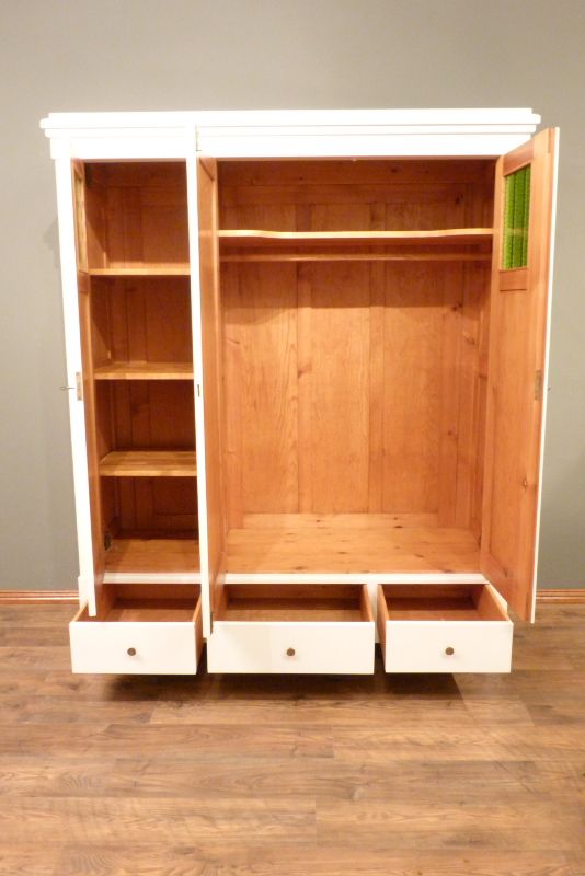 Antike Schränke, Jugendstil Kleiderschrank, Fichte weiss lasiert um 1910