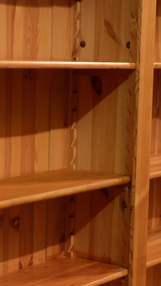 Bücherregal Massivholz, Kiefer, klassisch gestaltet