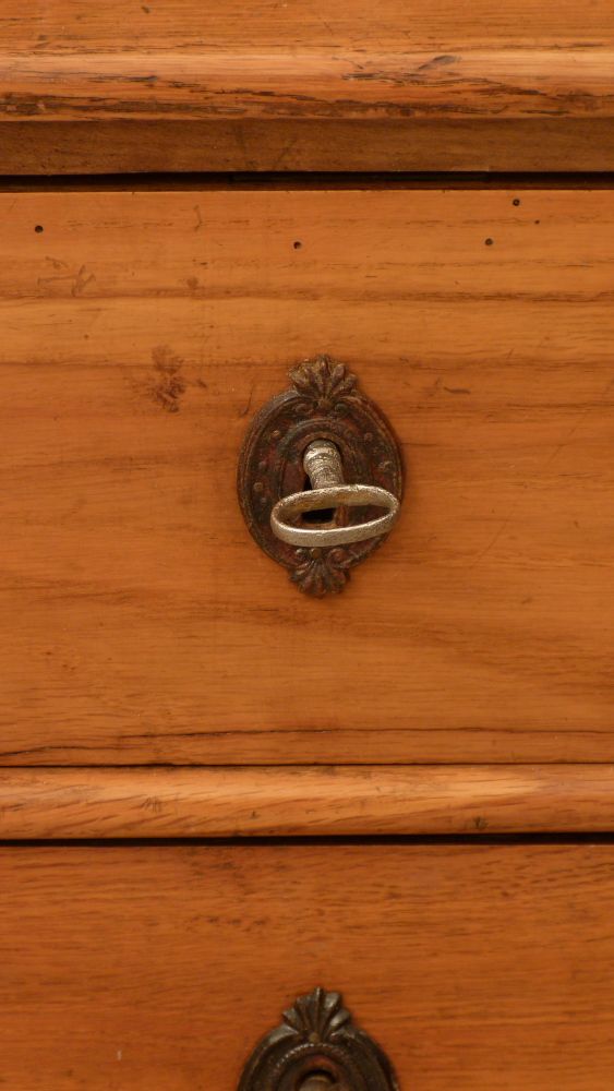 Spätbiedermeier Modellkommode, Esche um 1860