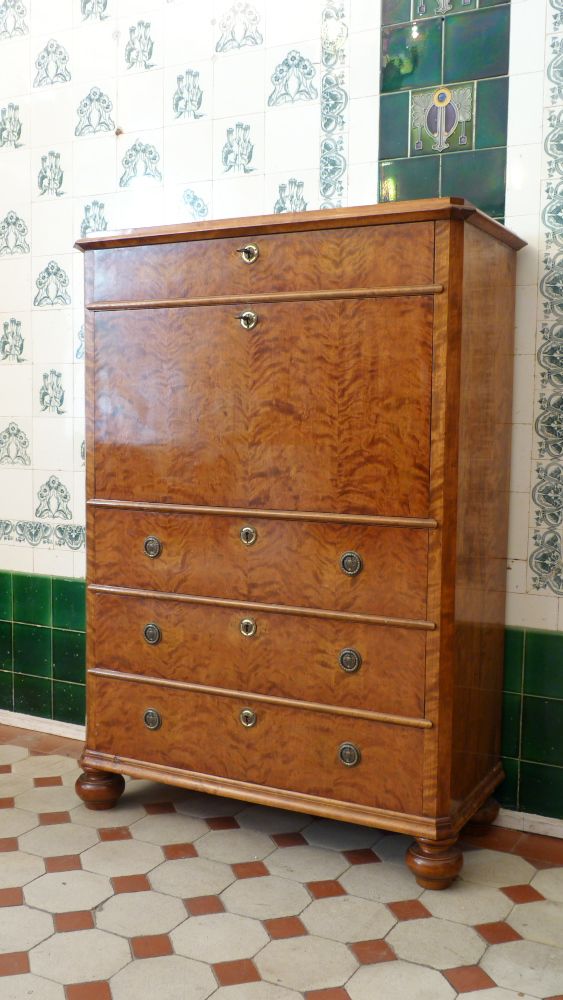 Spätbiedermeiersekretär, Birke um 1860