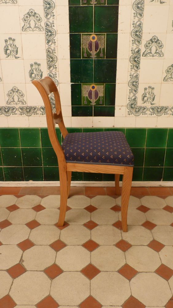 Vier Biedermeierstühle, Esche um 1860